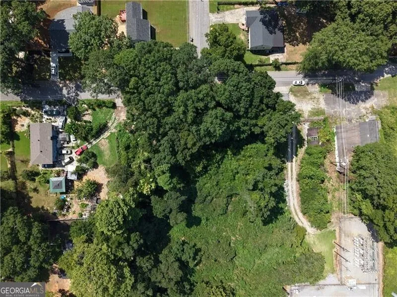 1923 Grove AVE East Point, GA 30344