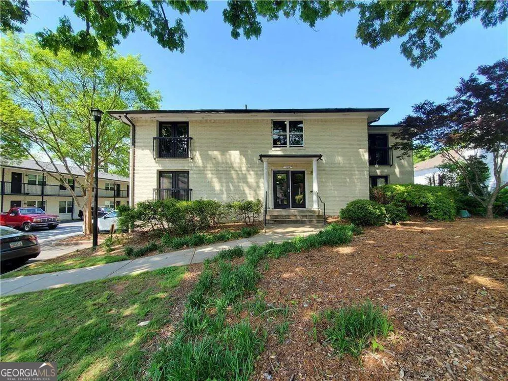 48 Peachtree AVE Atlanta, GA 30305