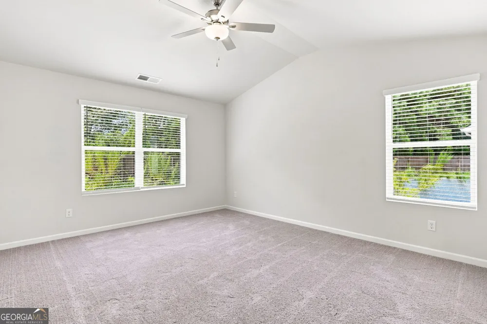 387 Lanier CIR Woodstock, GA 30189