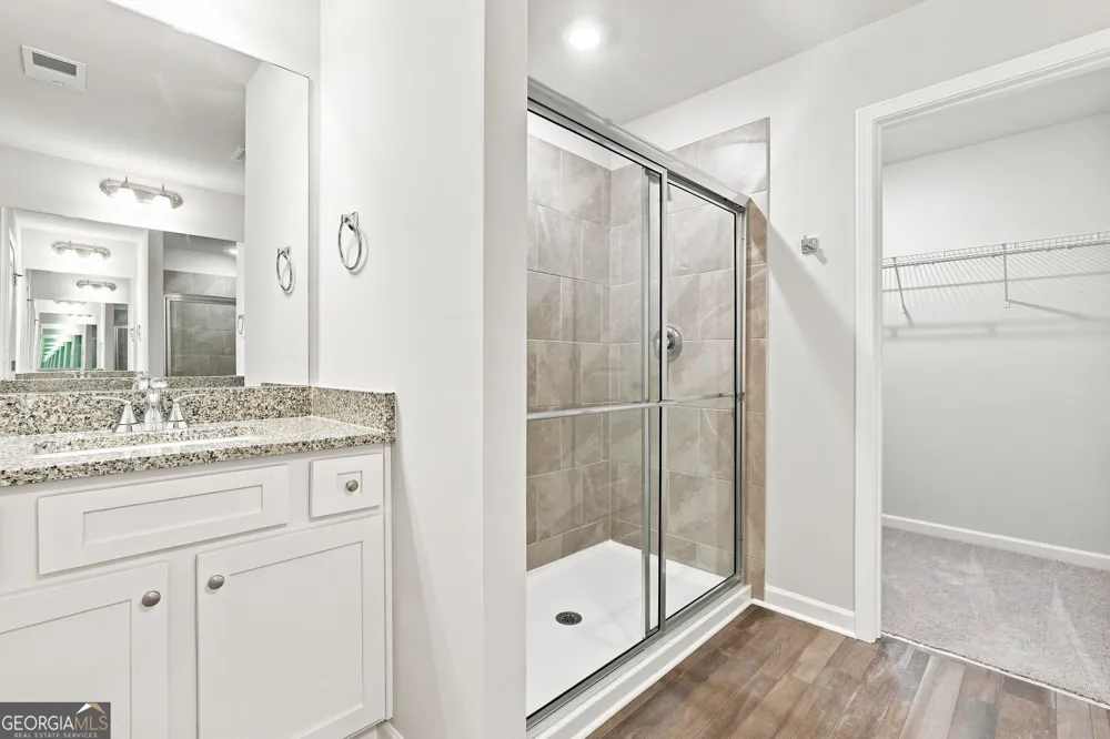 387 Lanier CIR Woodstock, GA 30189