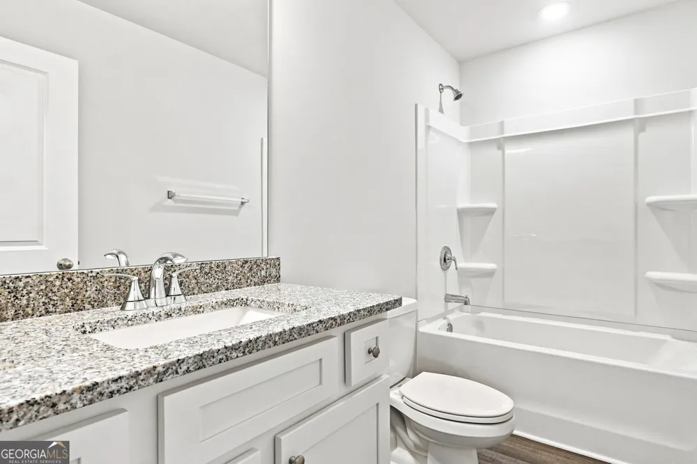 387 Lanier CIR Woodstock, GA 30189