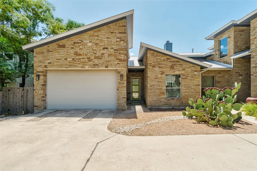 913 Stobaugh Street #A Austin, TX 78757