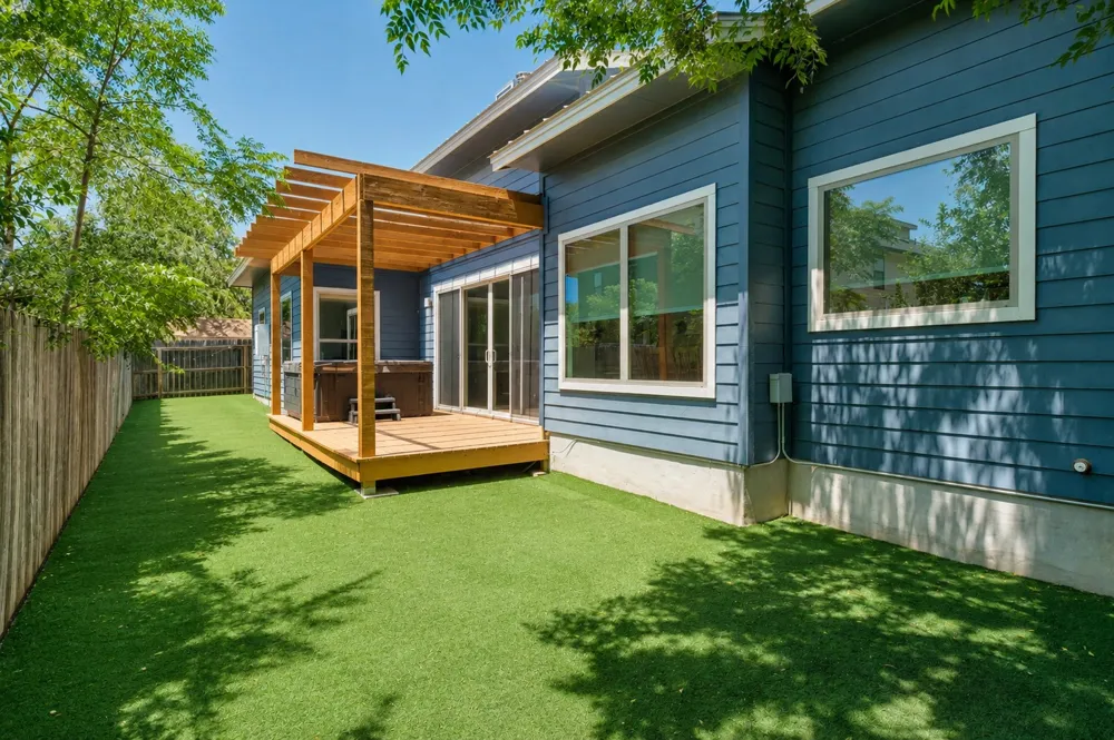 913 Stobaugh Street #A Austin, TX 78757
