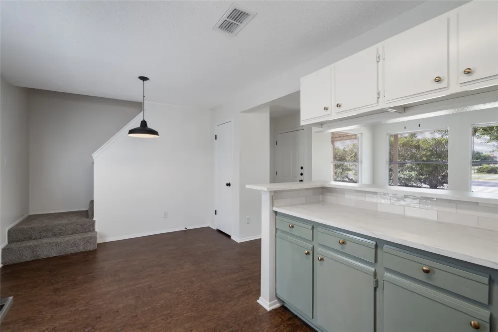 2909 W Slaughter Lane #B Austin, TX 78748