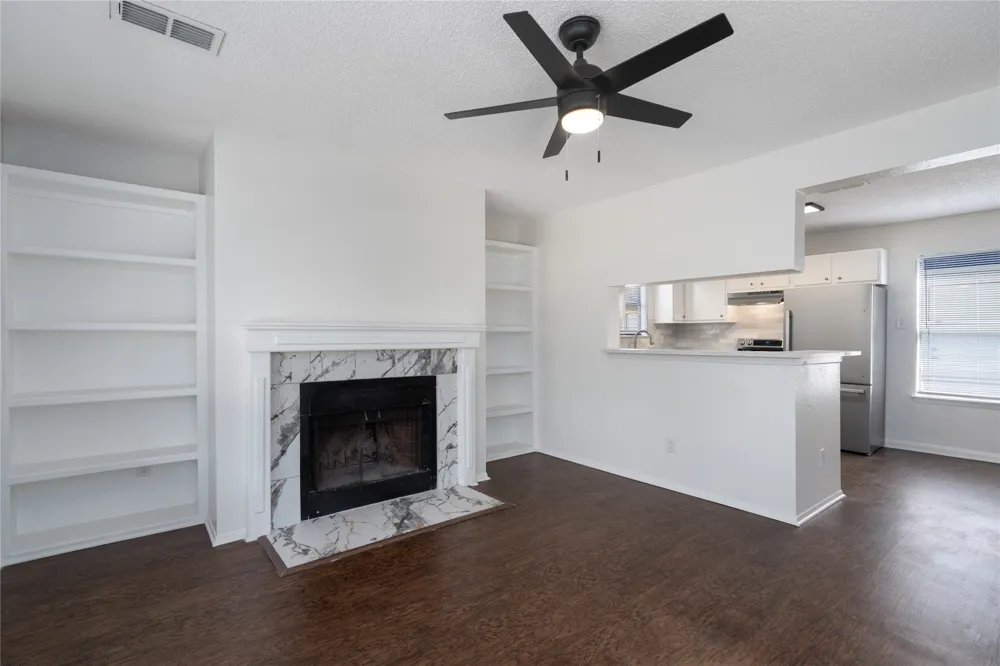 2909 W Slaughter Lane #B Austin, TX 78748
