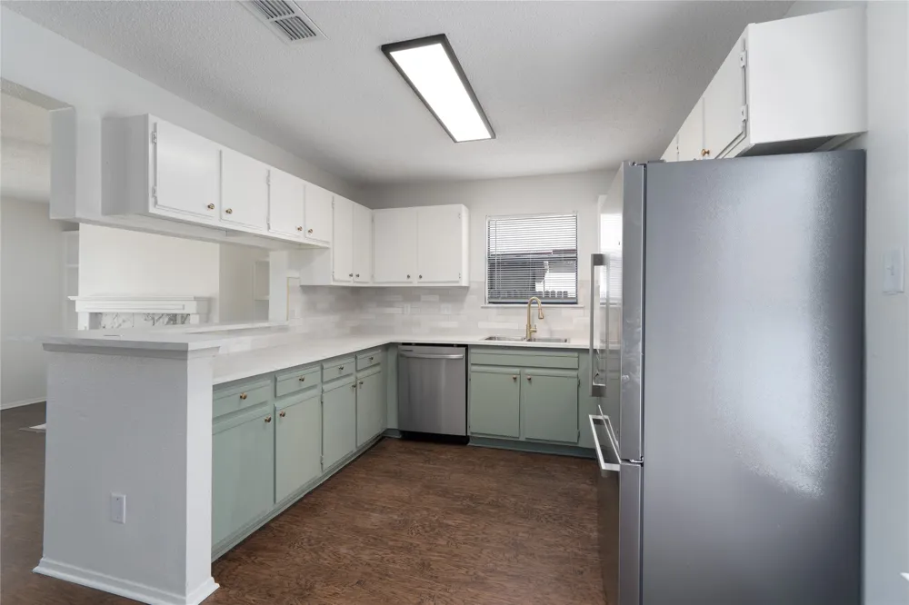 2909 W Slaughter Lane #B Austin, TX 78748