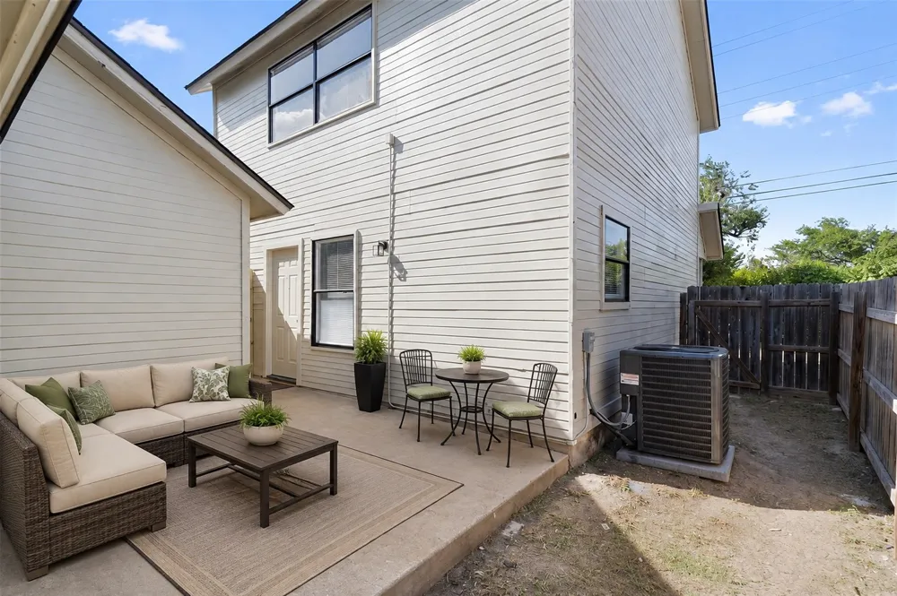 2909 W Slaughter Lane #B Austin, TX 78748