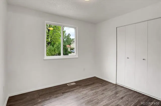2832 S Mobile Street Aurora, CO 80013