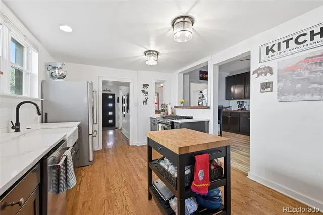 1607 Pikes Peak Avenue Colorado Springs, CO 80904