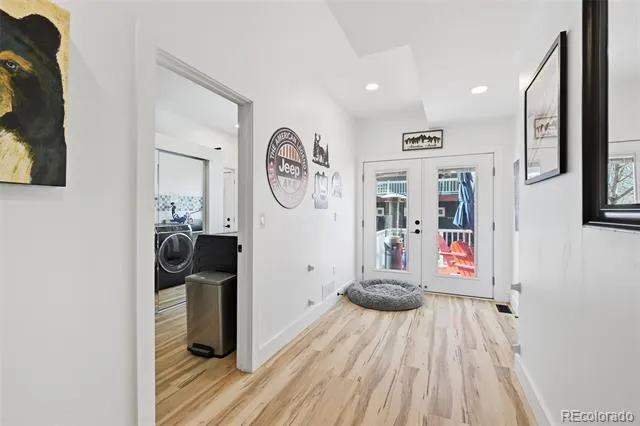 1607 Pikes Peak Avenue Colorado Springs, CO 80904