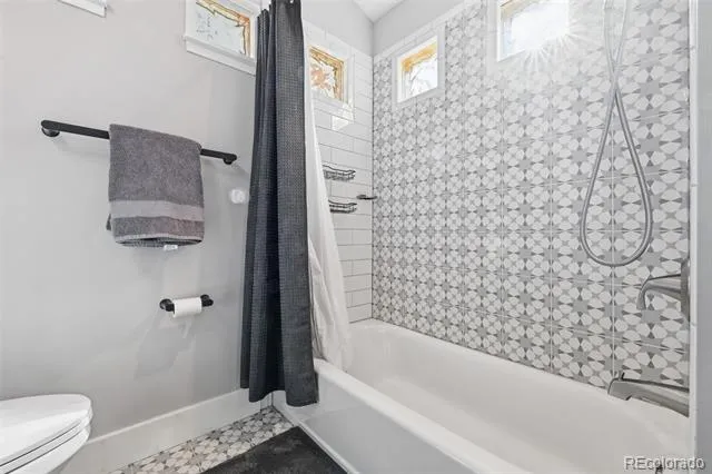 1607 Pikes Peak Avenue Colorado Springs, CO 80904