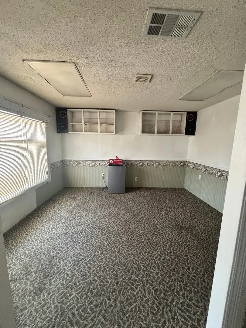 3801 E Berry Street Fort Worth, TX 76105