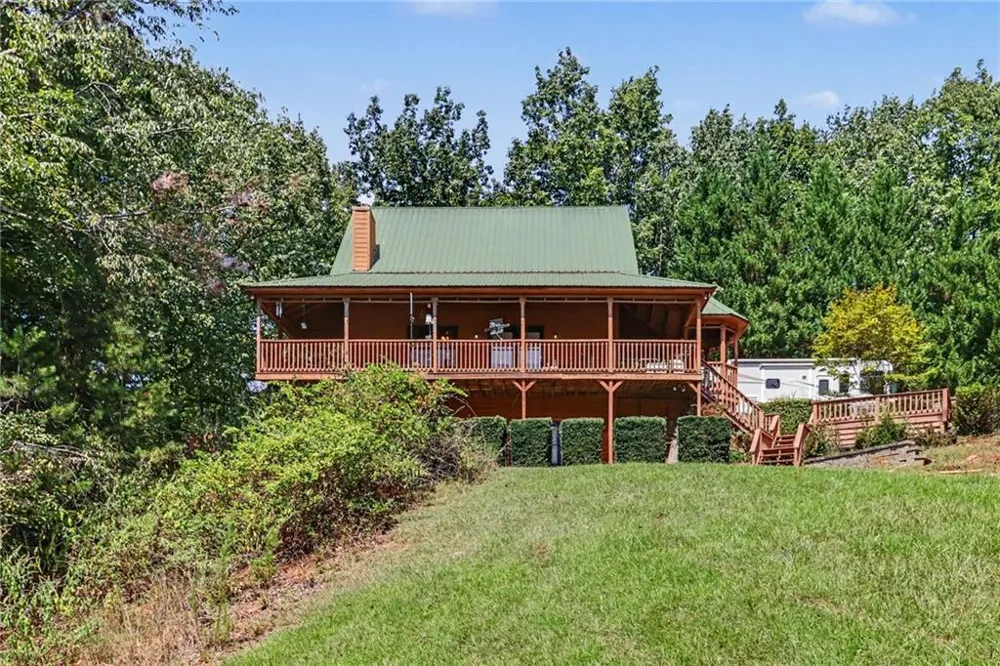 825 Satterfield Road Cleveland, GA 30528