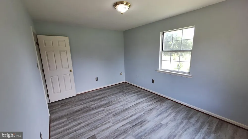 7108 GLEN ALBIN ROAD La Plata, MD 20646