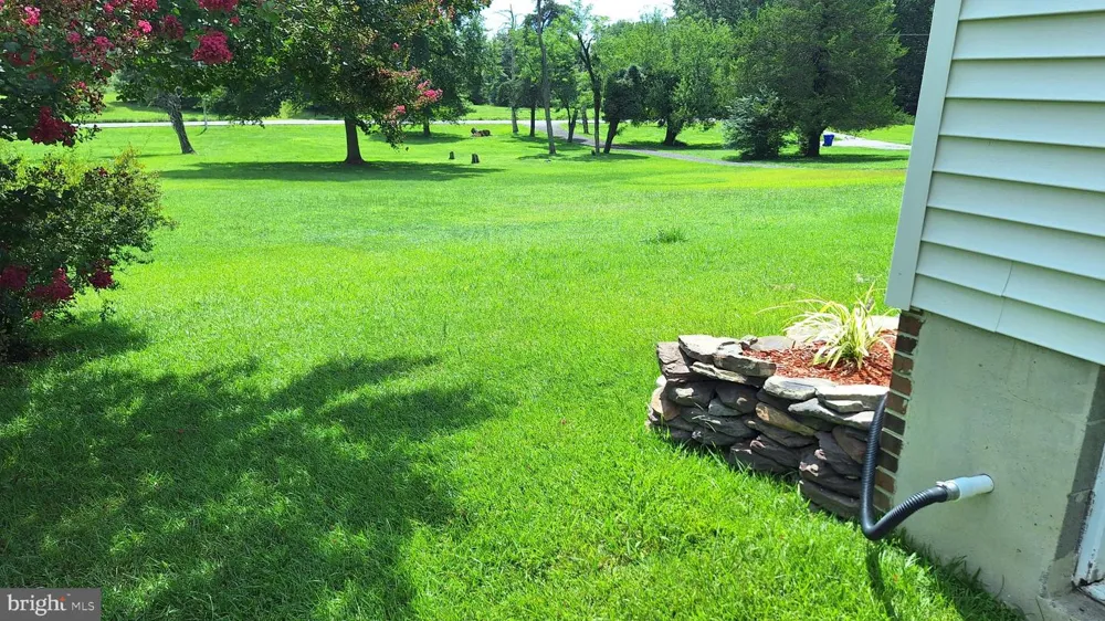 7108 GLEN ALBIN ROAD La Plata, MD 20646