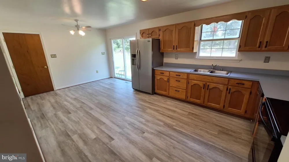 7108 GLEN ALBIN ROAD La Plata, MD 20646