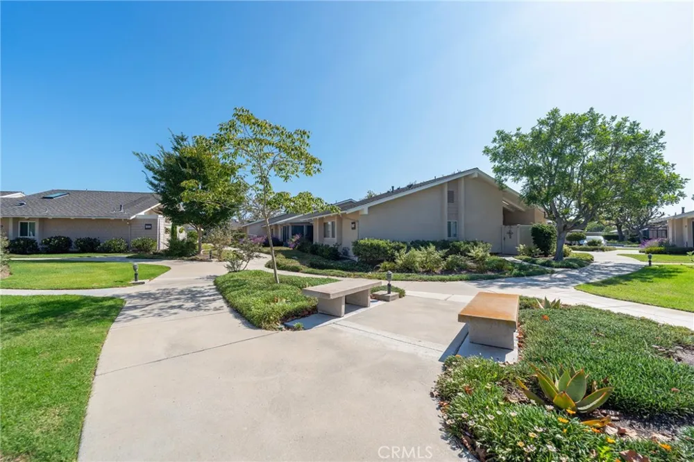 8885 Modoc Circle #1206A Huntington Beach, CA 92646