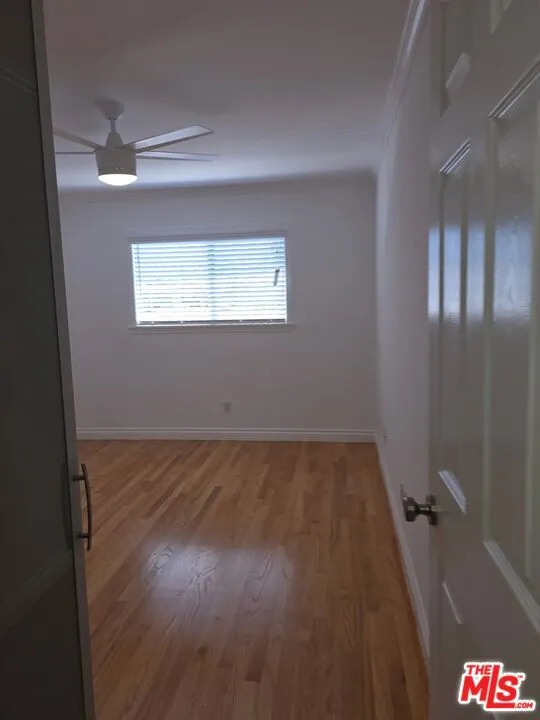 305 Broadway Street #20 Los Angeles, CA 90291