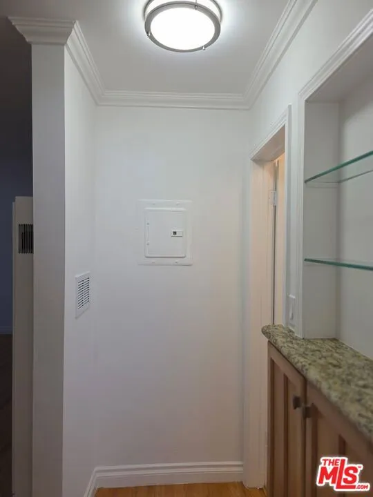 305 Broadway Street #20 Los Angeles, CA 90291