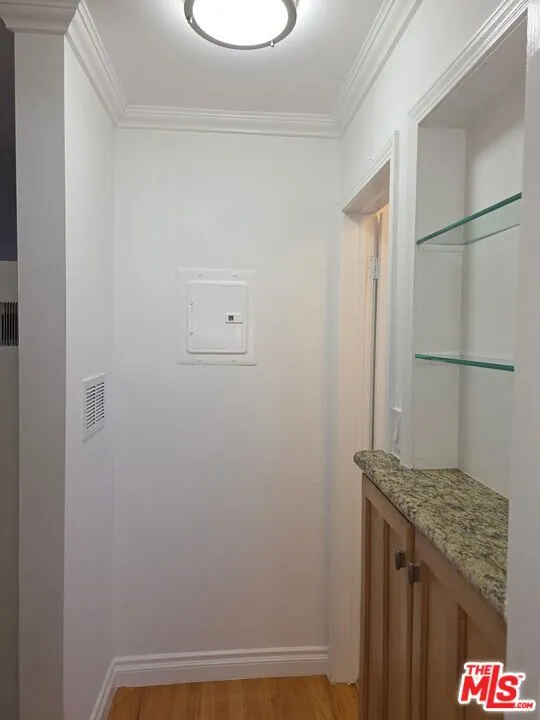305 Broadway Street #20 Los Angeles, CA 90291