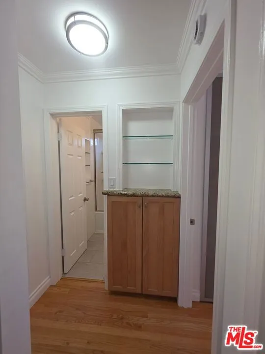 305 Broadway Street #20 Los Angeles, CA 90291