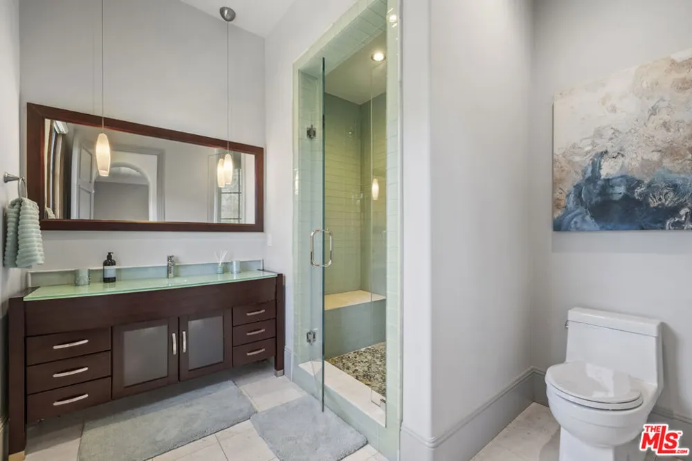 29450 Malibu View Court Agoura Hills, CA 91301