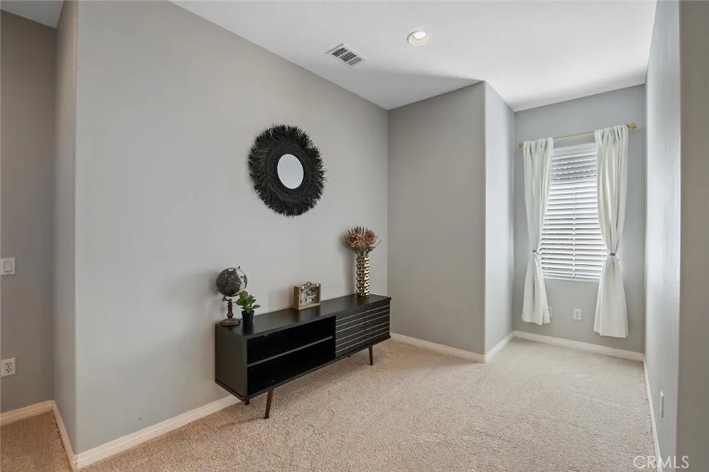 23868 Toscana DR Valencia, CA 91354