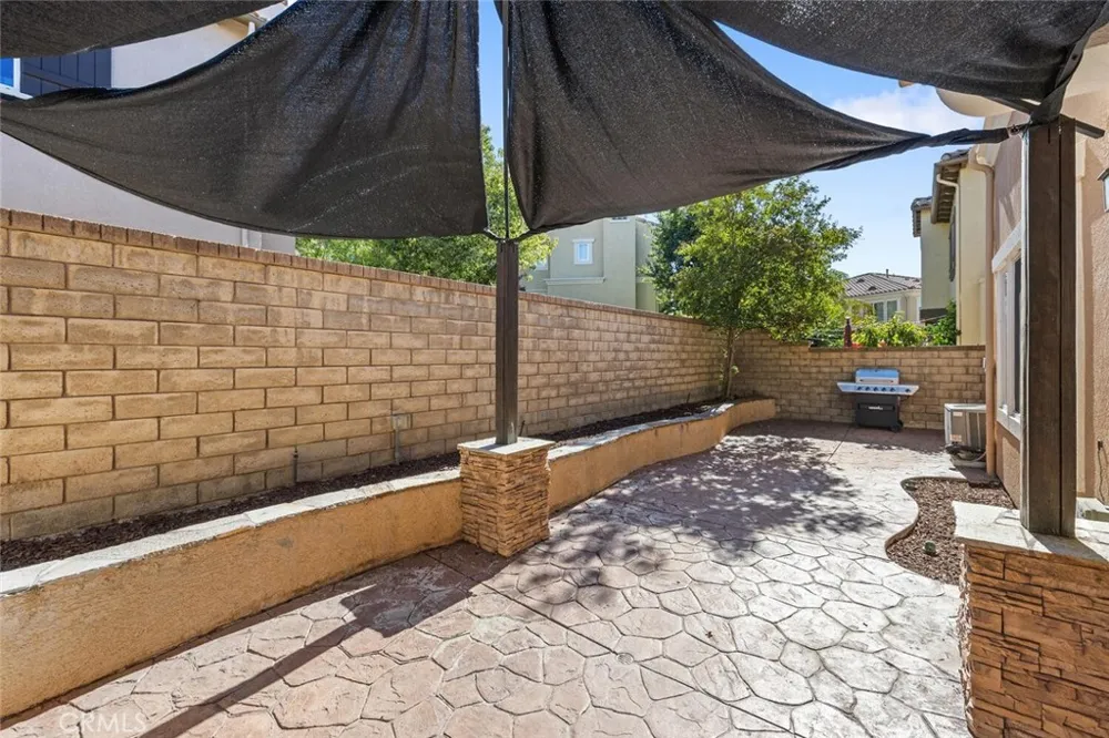 23868 Toscana DR Valencia, CA 91354
