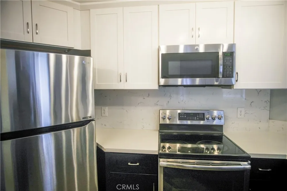 7565 Charmant #414 San Diego, CA 92122