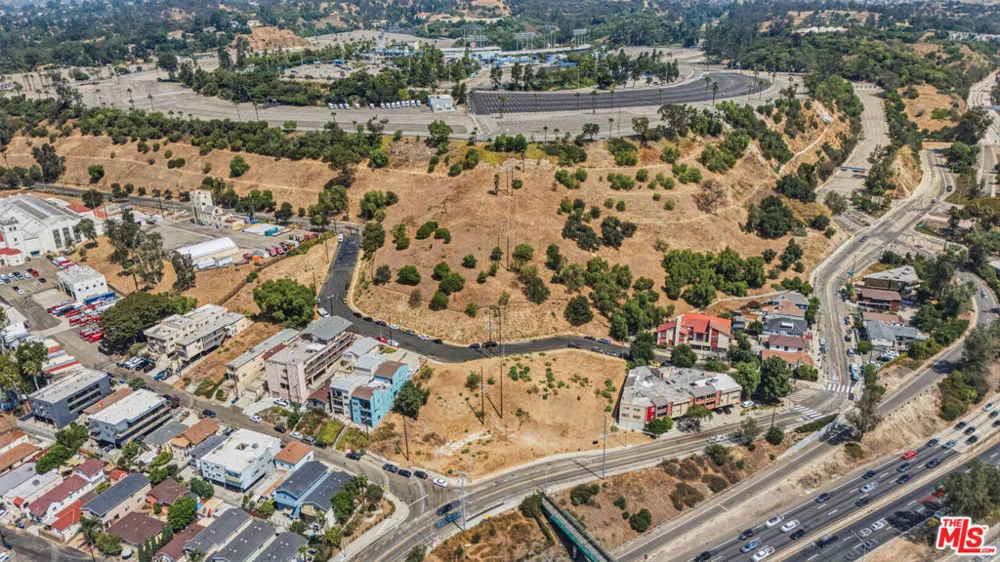 626 Lookout Drive Los Angeles, CA 90012