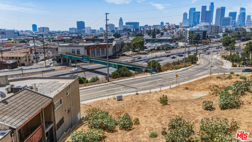 626 Lookout Drive Los Angeles, CA 90012