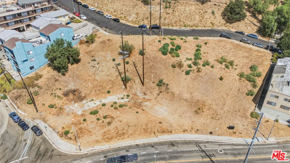 626 Lookout Drive Los Angeles, CA 90012