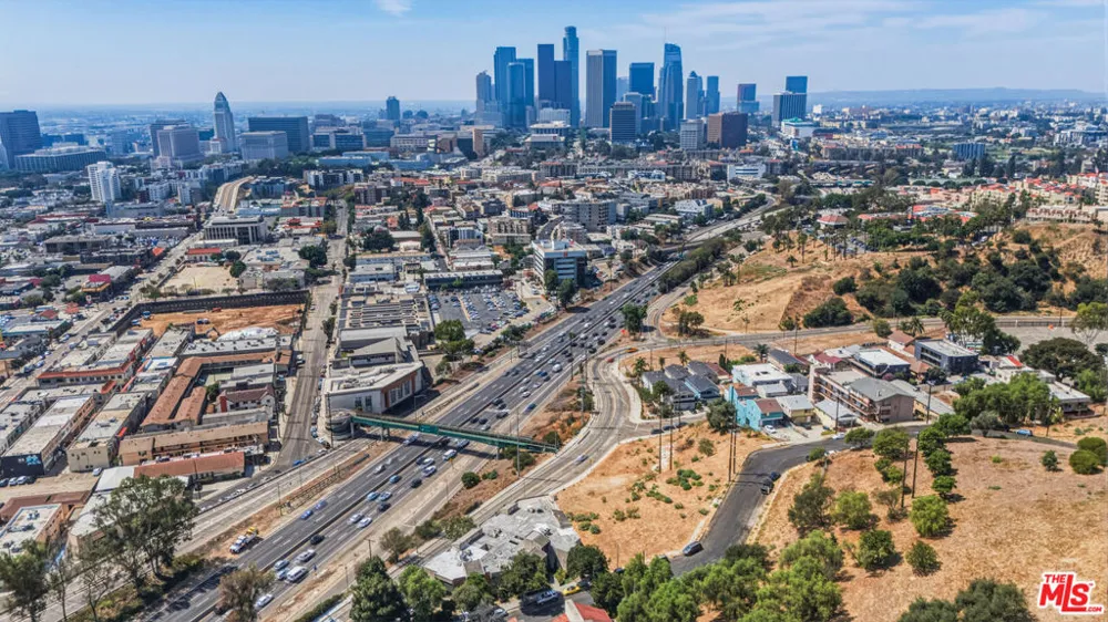 626 Lookout Drive Los Angeles, CA 90012
