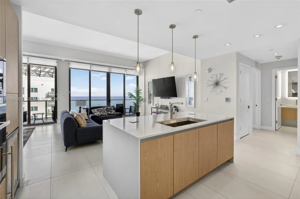 3100 Ocean Dr #H-1801 Singer Island, FL 33404