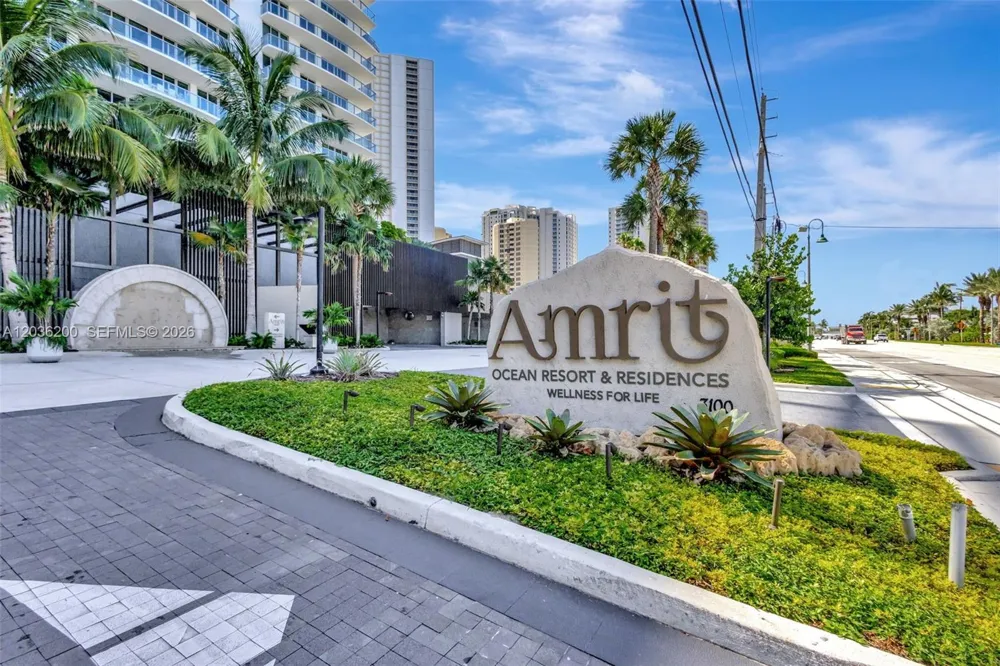 3100 Ocean Dr #H-1801 Singer Island, FL 33404