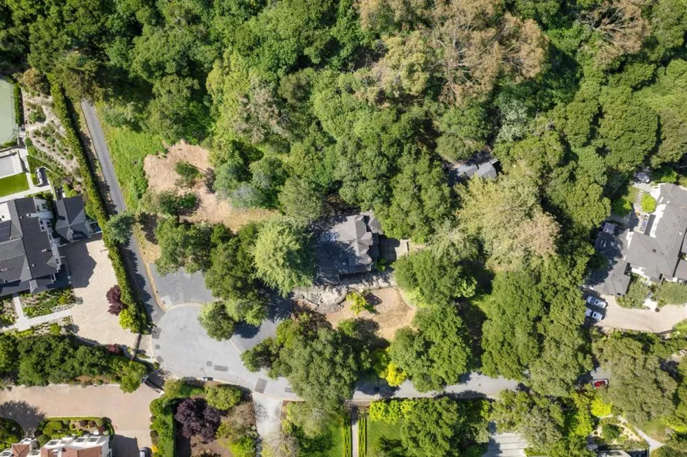 333 Walsh Road Atherton, CA 94027