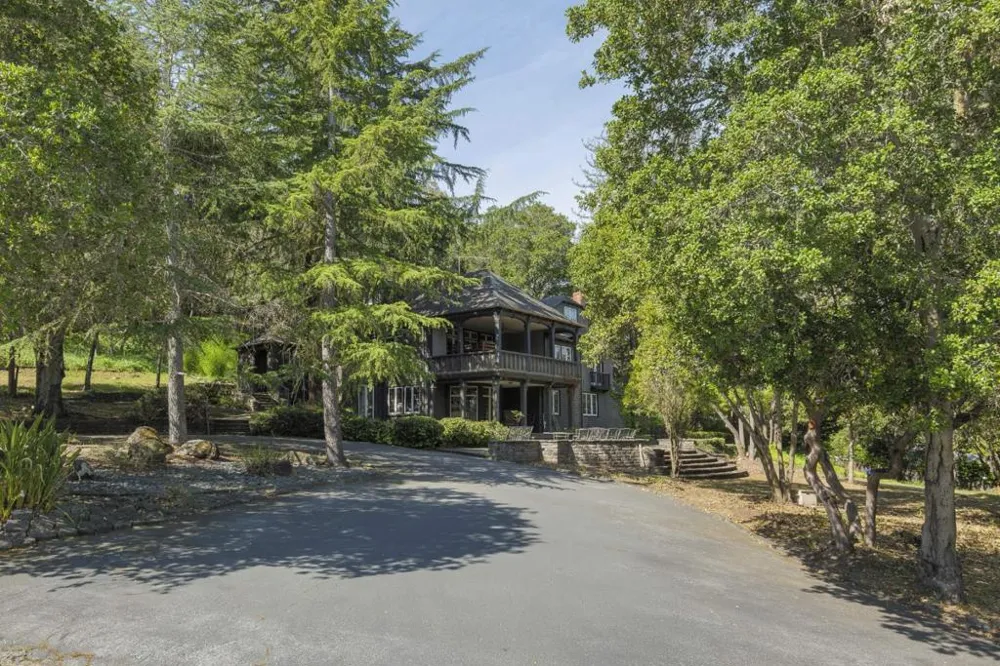 333 Walsh Road Atherton, CA 94027