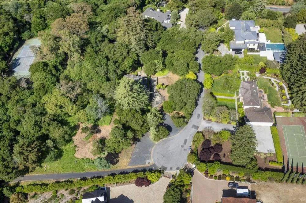 333 Walsh Road Atherton, CA 94027