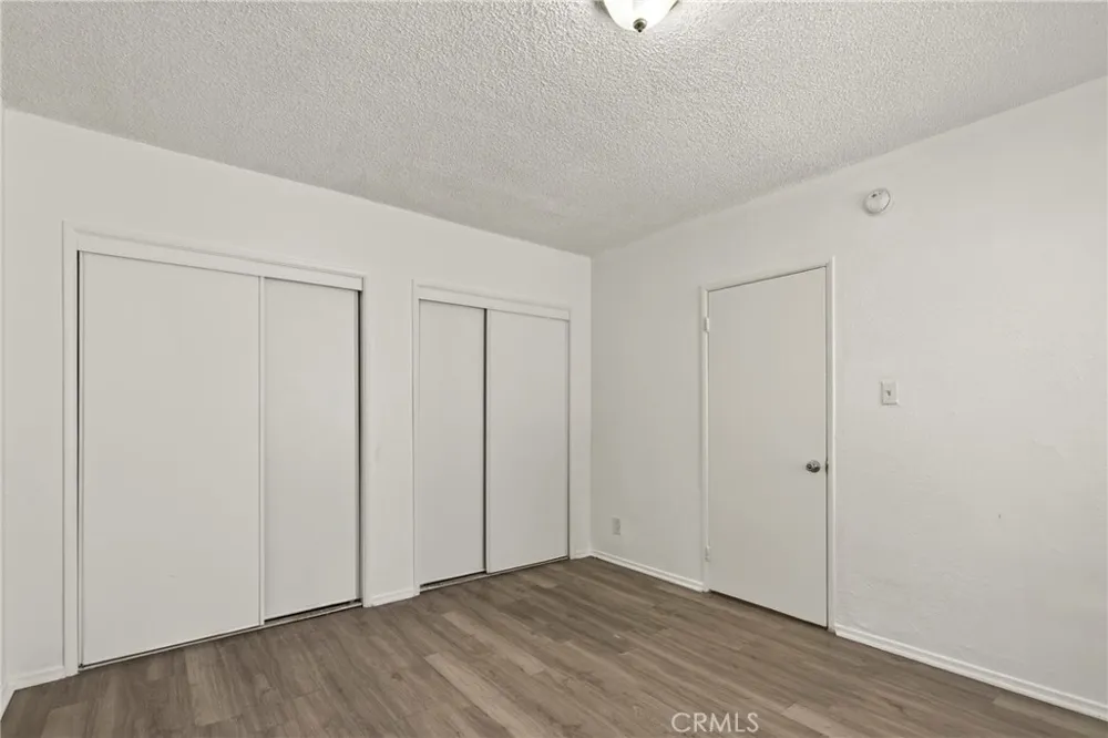 526 W 47th St Los Angeles, CA 90037