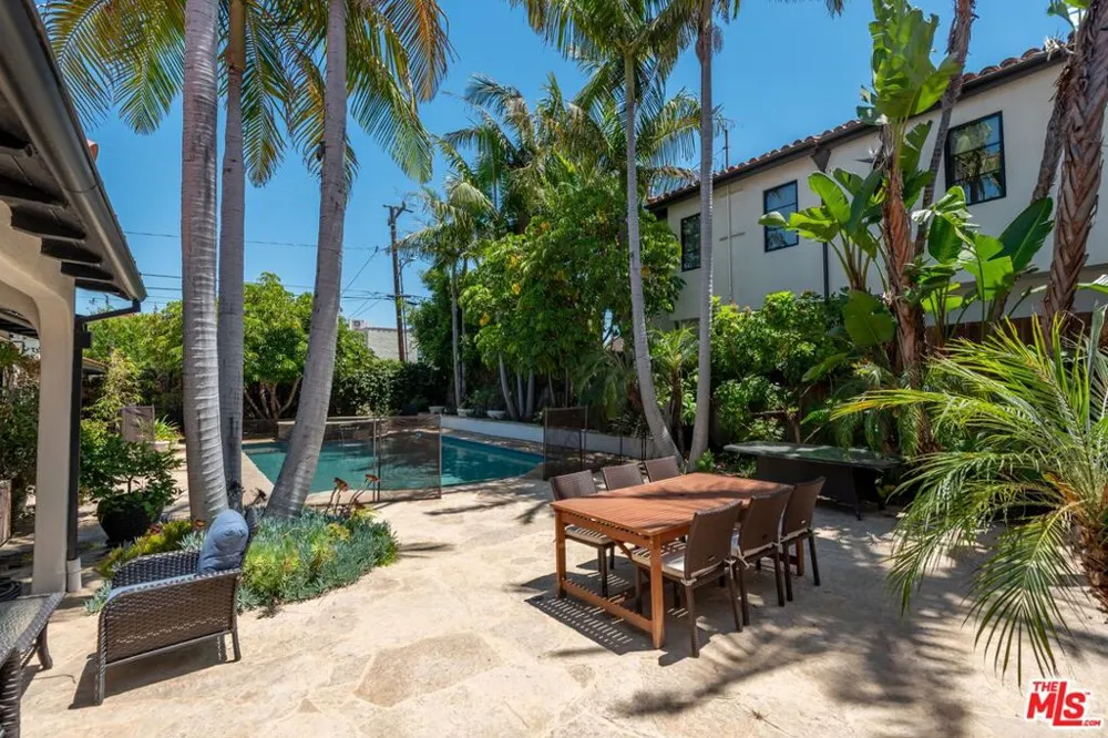 316 S Peck Drive Beverly Hills, CA 90212