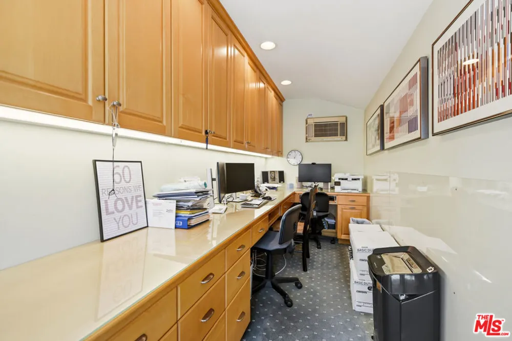 316 S Peck Drive Beverly Hills, CA 90212