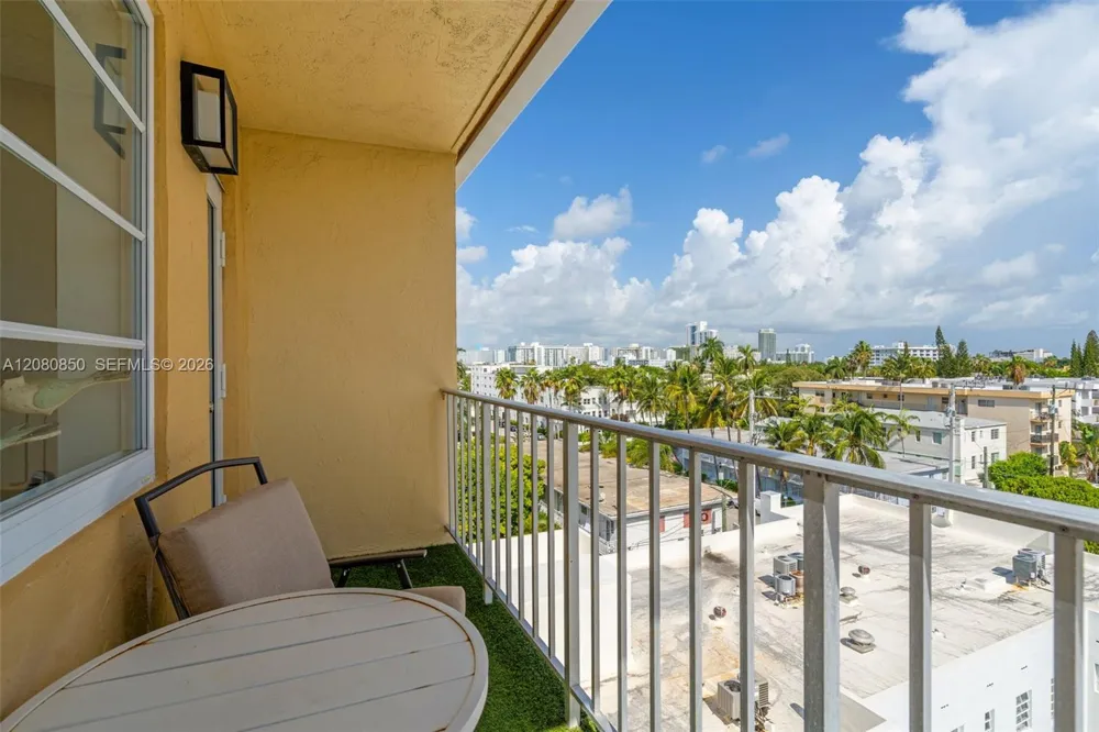 730 Pennsylvania Ave #705 Miami Beach, FL 33139