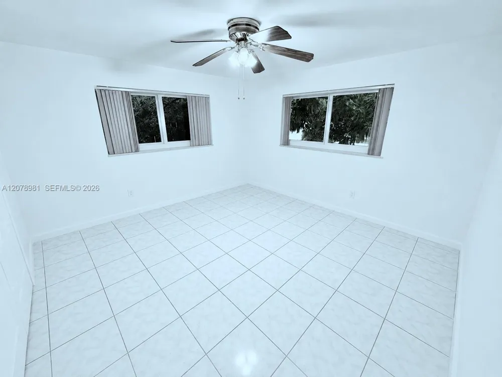 4940 SW 25th Ave Dania Beach, FL 33312