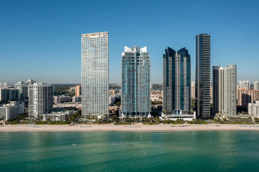 17001 Collins Ave #1903 Sunny Isles Beach, FL 33160