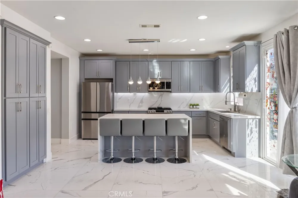 25090 Acorn Court Corona, CA 92883