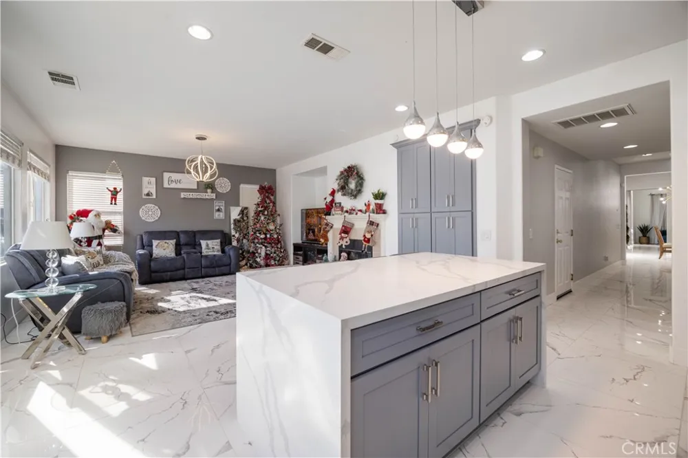 25090 Acorn Court Corona, CA 92883