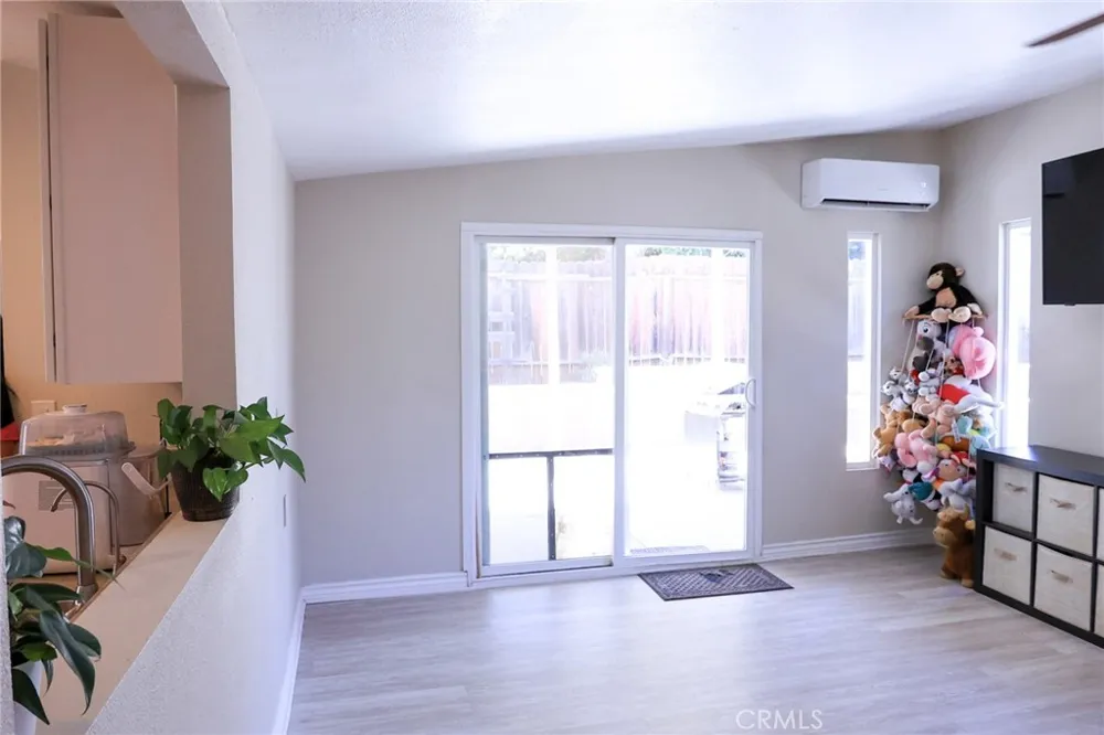 1216 San Jacinto Redlands, CA 92373