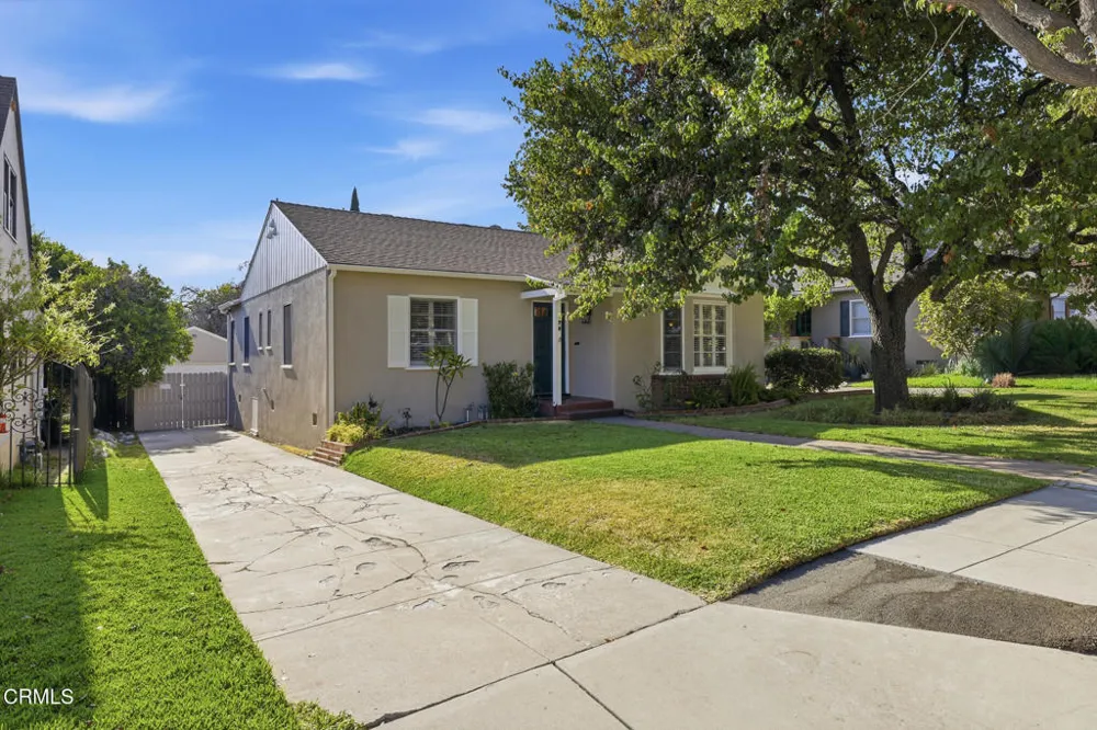 175 El Nido Avenue Monrovia, CA 91016