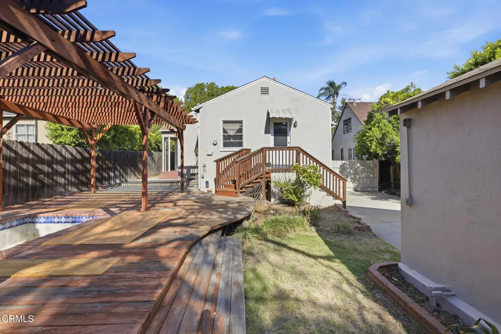 175 El Nido Avenue Monrovia, CA 91016