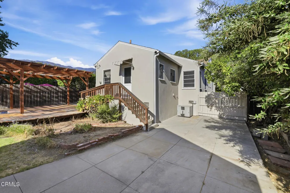 175 El Nido Avenue Monrovia, CA 91016